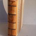 Kniha dřevěná